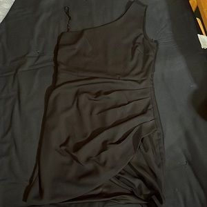 One shoulder ruched black dress